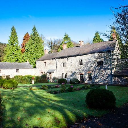 Hostal Pencoed House Estate  Cardiff Exterior foto